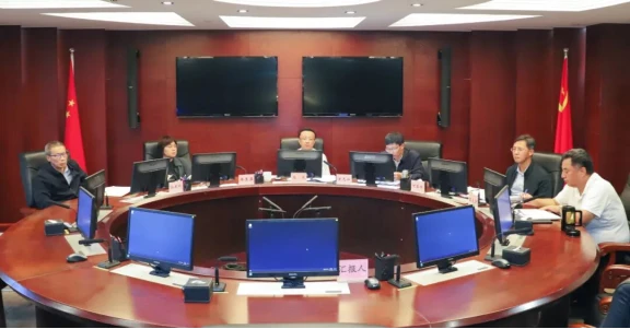 全面落实创新要求推动科技创新和产业创新深度融合